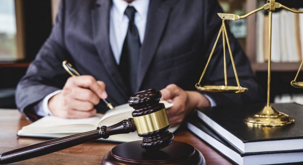 Think Like a Lawyer